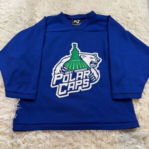 W54. Kids west Madison (WI) Blue‎ Polar Caps Shirt (YM)